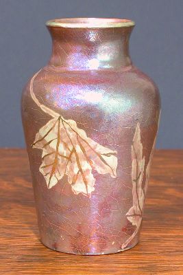 [Iridescent Pottery by Paul J. Katrich, 0633]