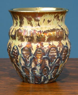 [Iridescent Pottery by Paul J. Katrich (0688)]