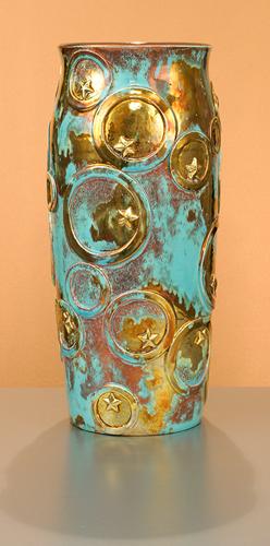 [Iridescent Pottery by Paul J. Katrich (0807)]