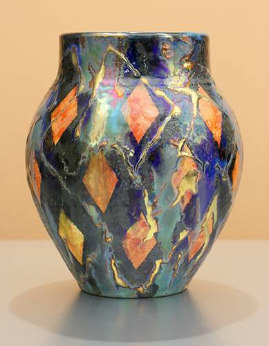 [Iridescent Pottery by Paul J. Katrich (1316)]